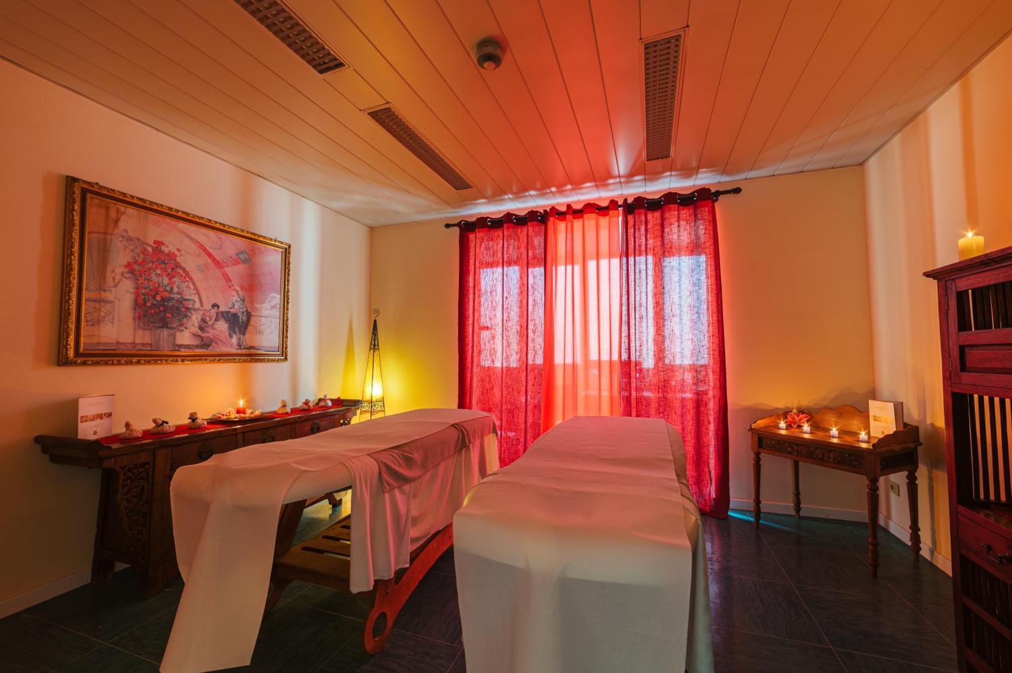 Hotel Terme Helvetia Abano Terme Exteriör bild