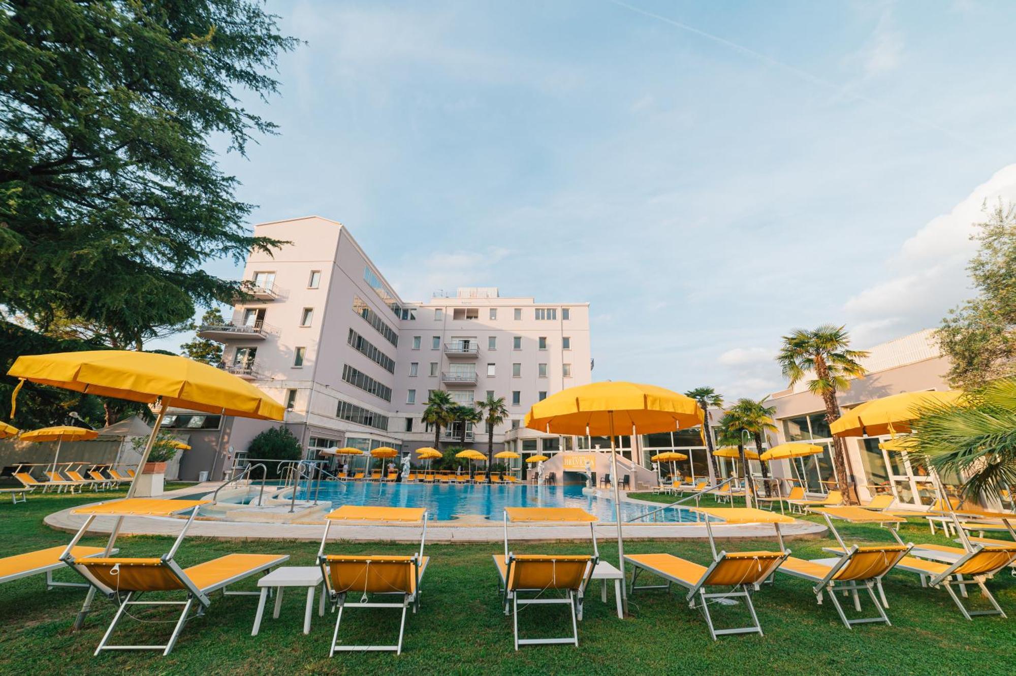 Hotel Terme Helvetia Abano Terme Exteriör bild