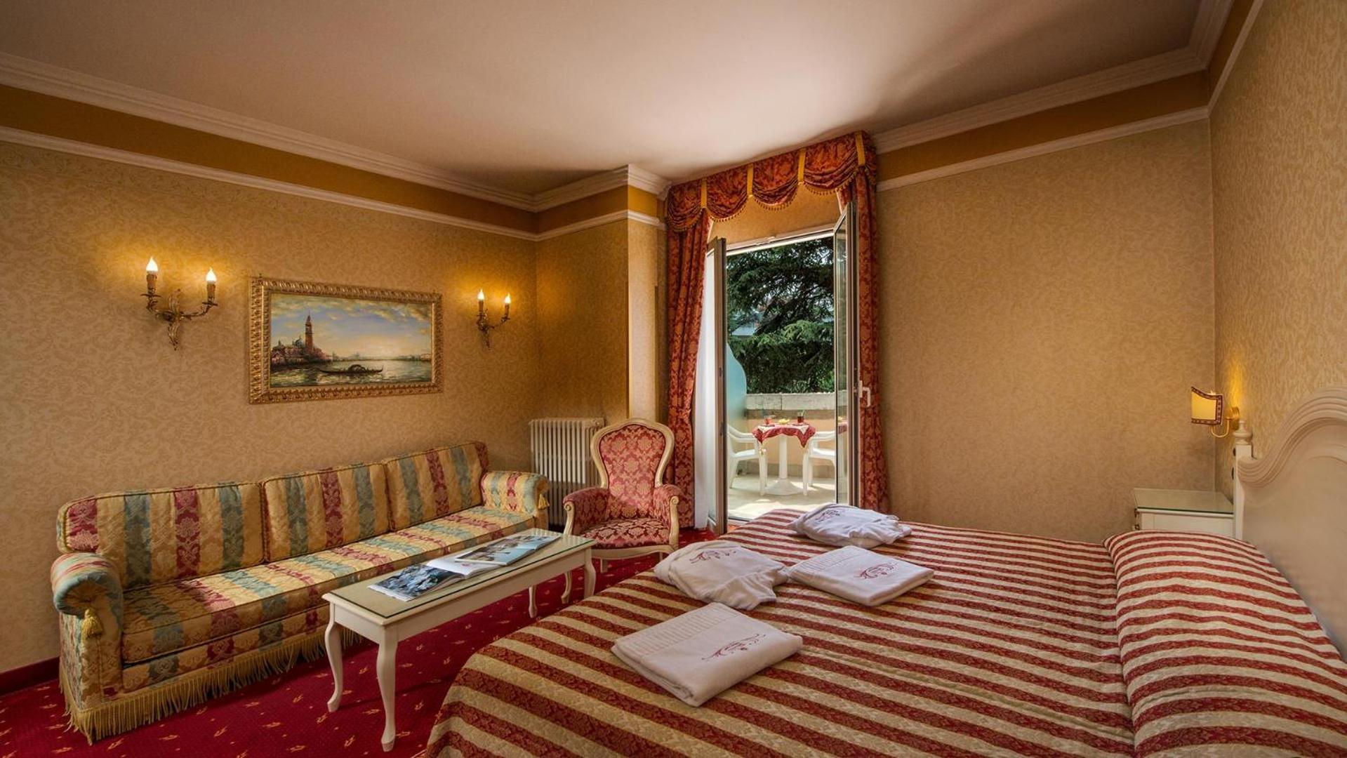 Hotel Terme Helvetia Abano Terme Exteriör bild